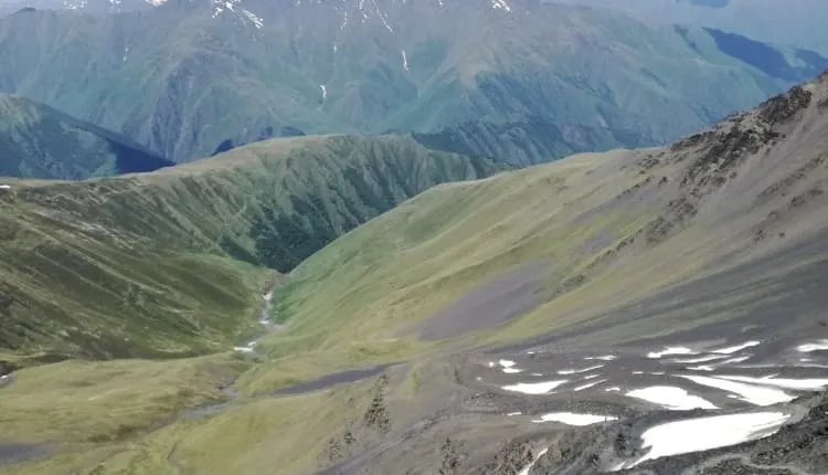 Tusheti to Khevsureti via Atsunta Pass trek 7