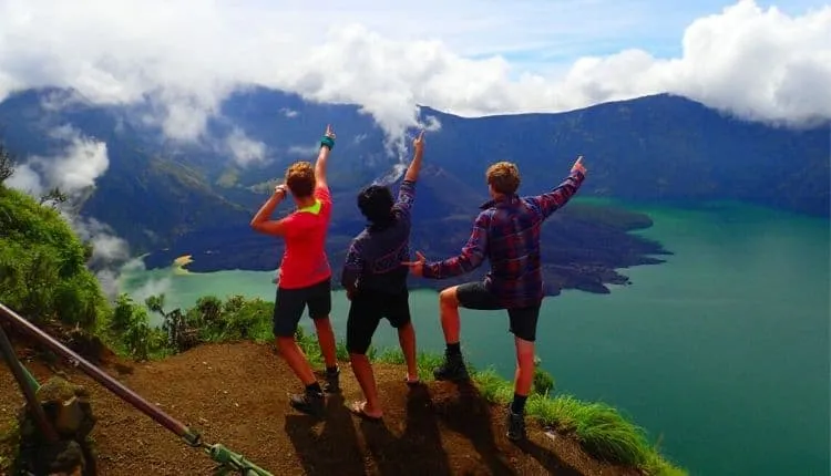 Trek to Crater Rim Senaru (recommended for beginners and experts) 3