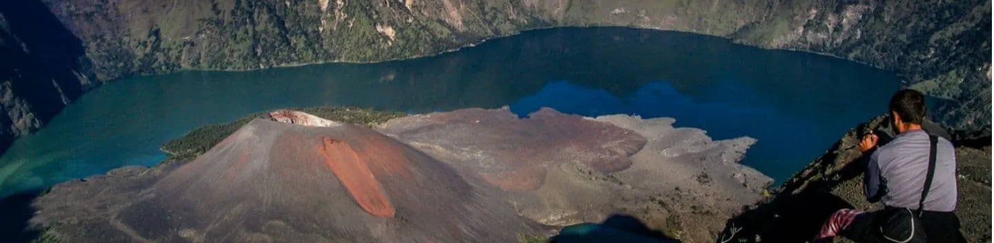 Trek to Senaru Crater Rim