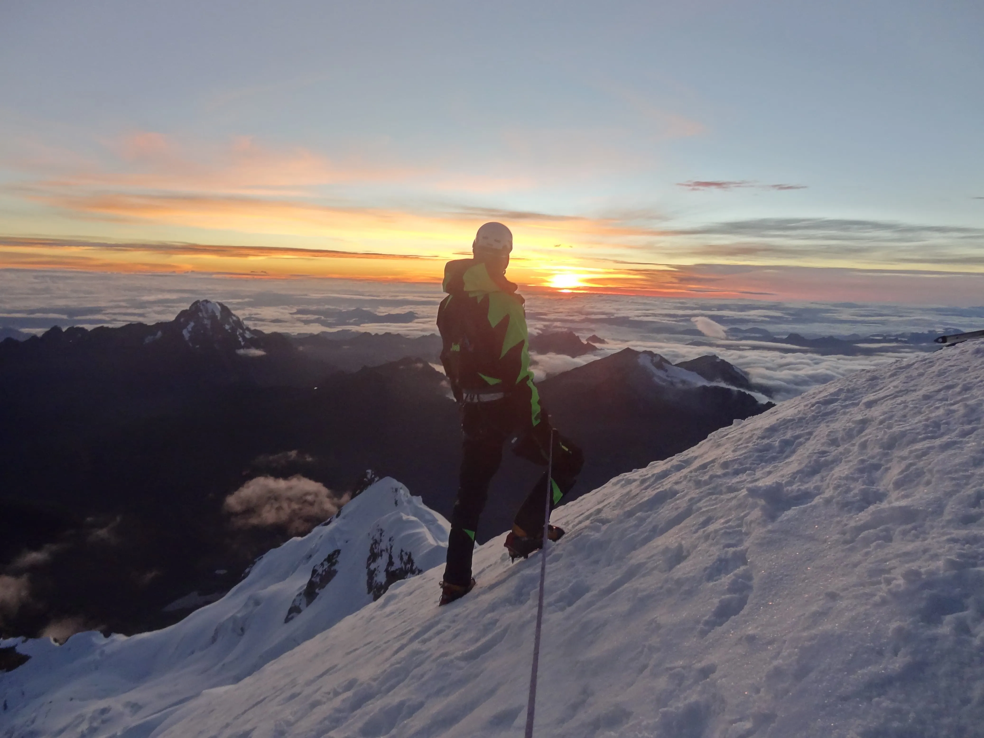 Summit climb Huayna Potosi 2