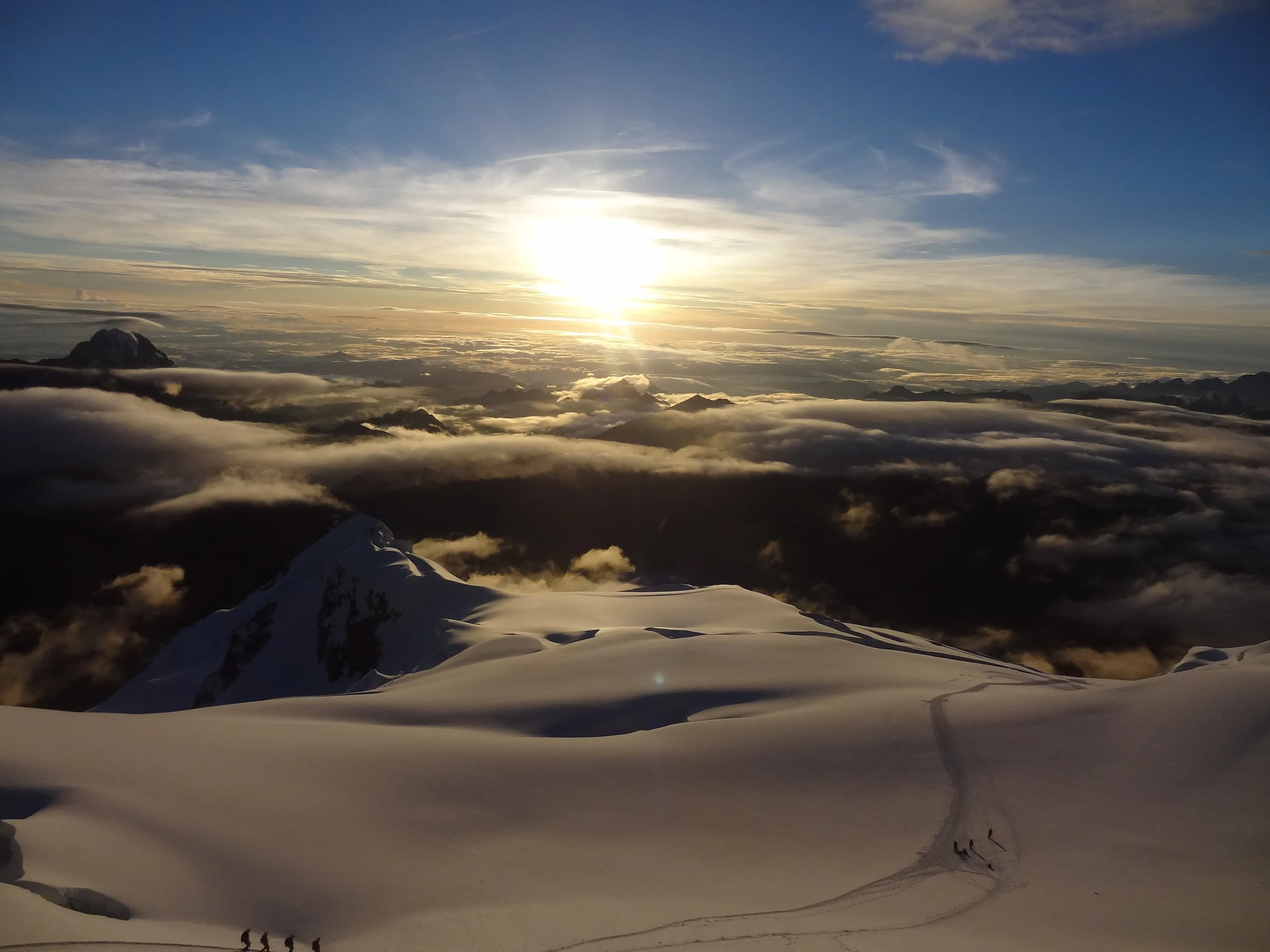 Summit climb Huayna Potosi 3