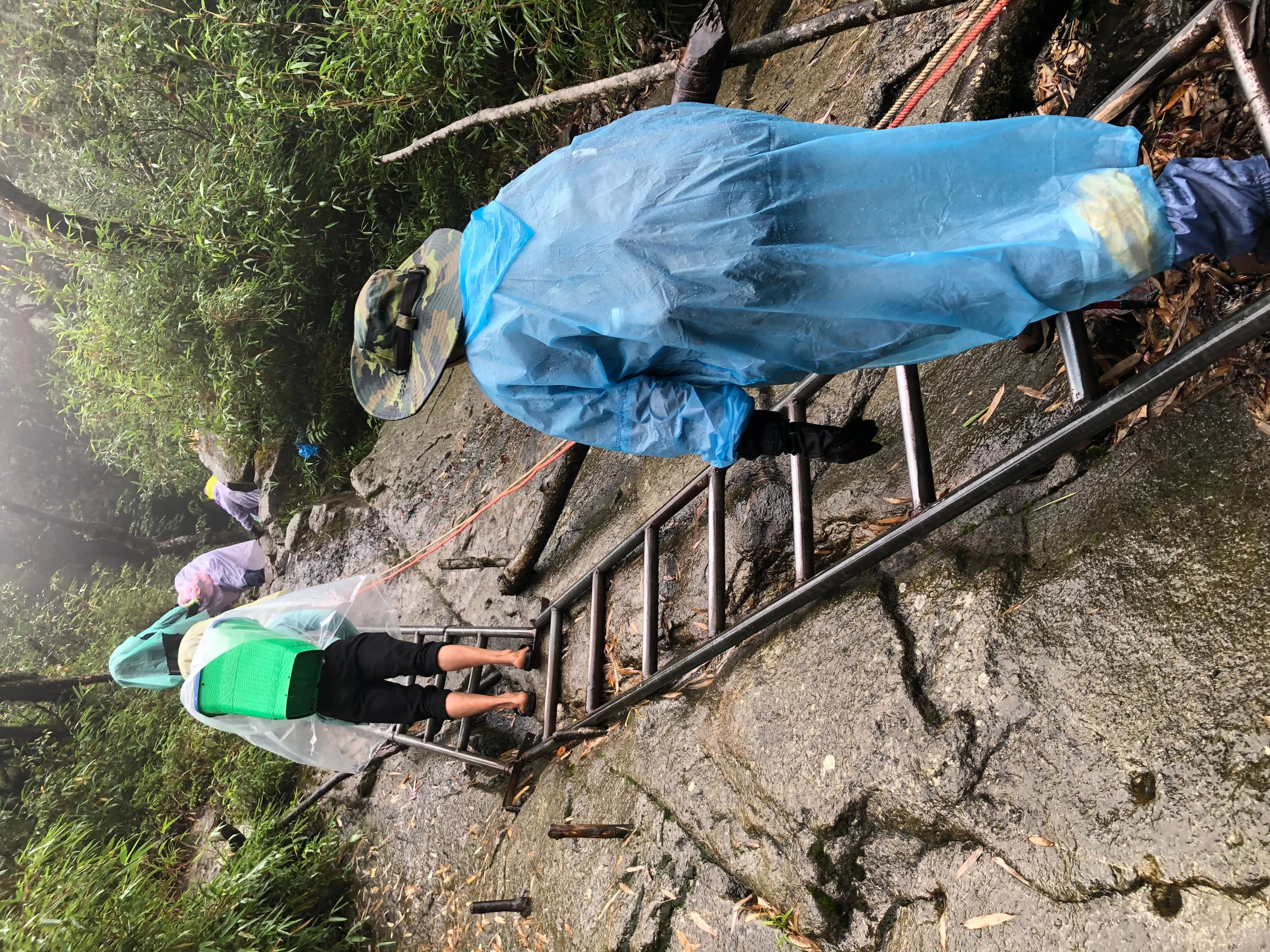 Conquer The Roof of Indochina 7