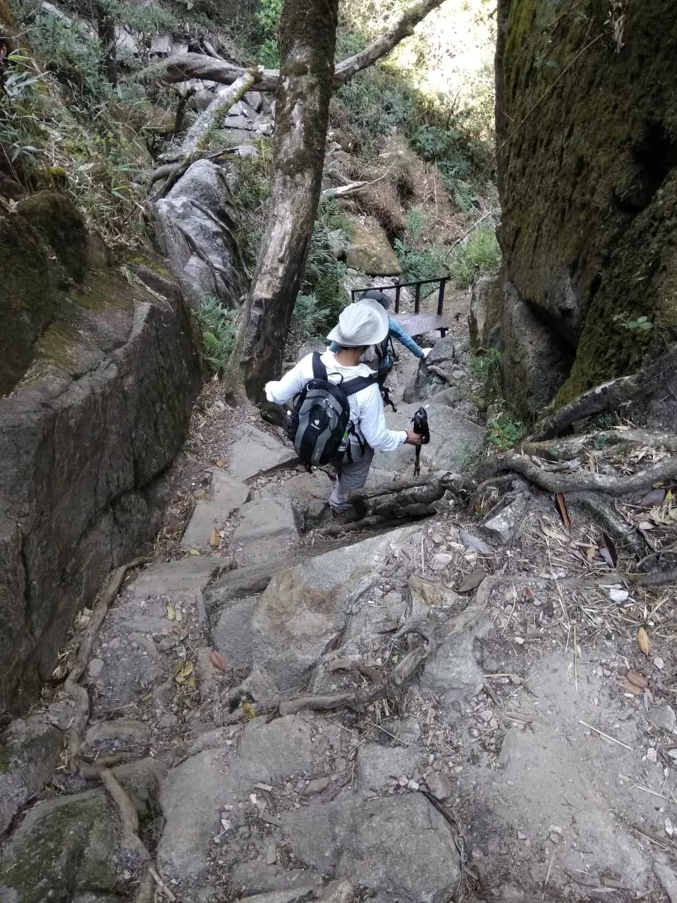 Conquer The Roof of Indochina 16