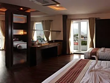 9. Kathmandu Suite Home