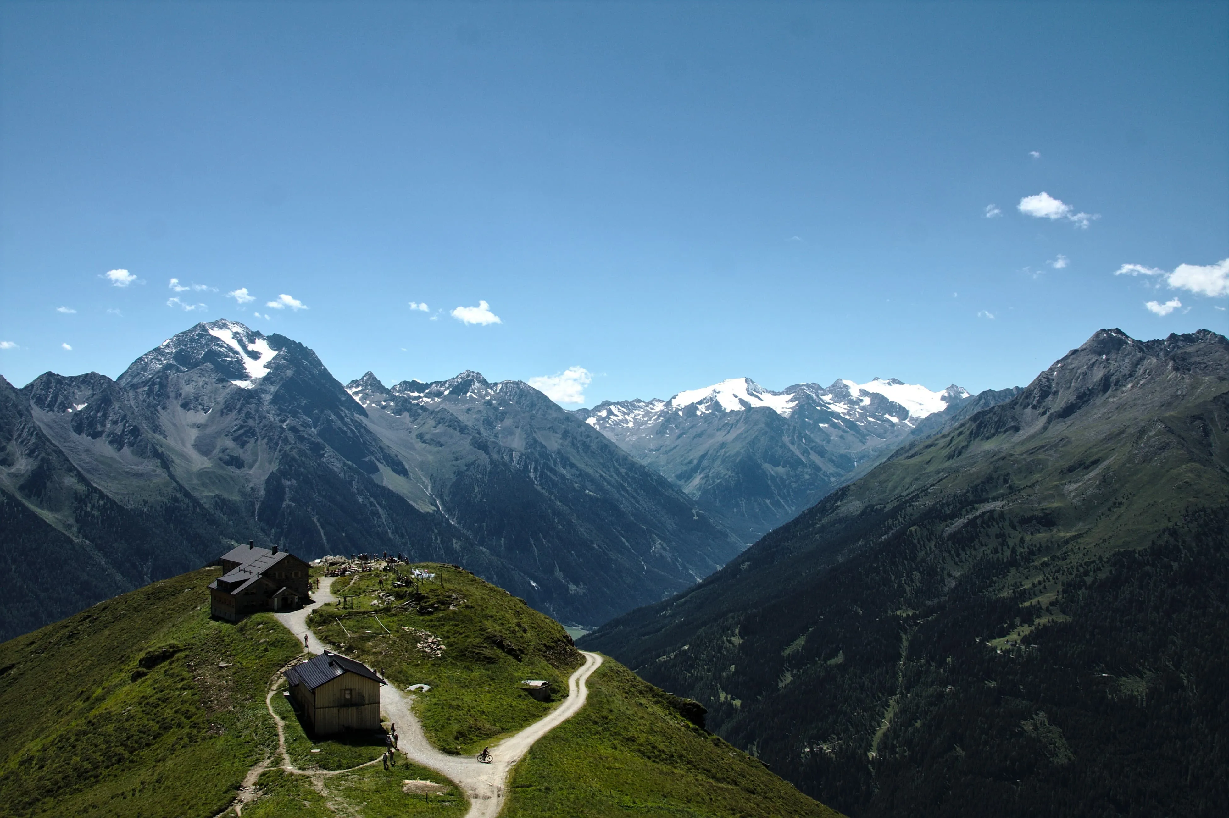 Starkenburger Hütte