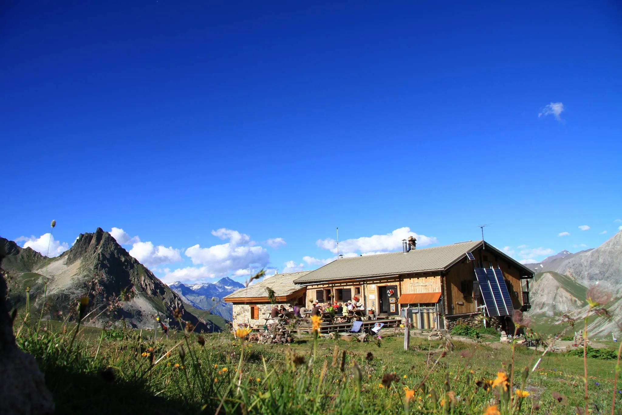 2. A Great Alternative: Tour du Mont Thabor