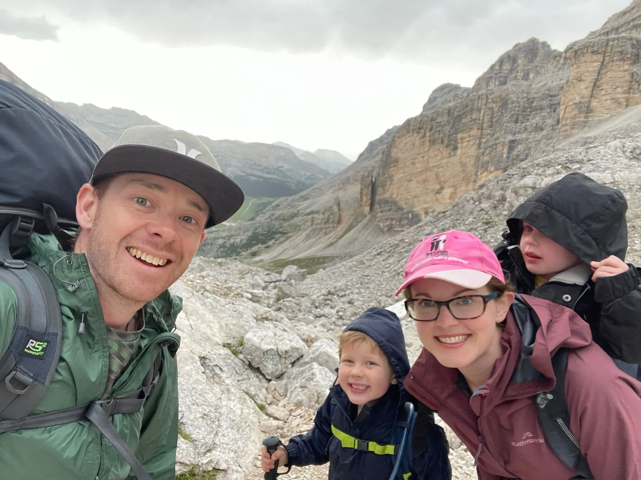 Fra 8 år: Kort Alta Via 1 i Dolomittene