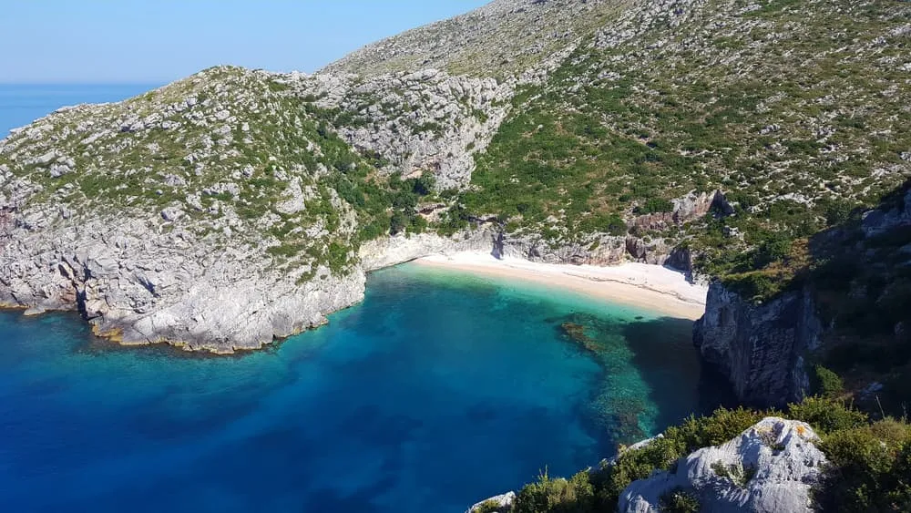 Albansk Riviera: Sov på stranden og opdag syden