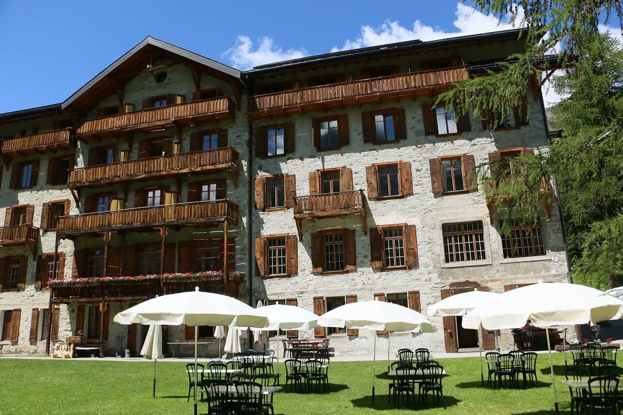 Grand Hôtel & Kurhaus (Arolla)