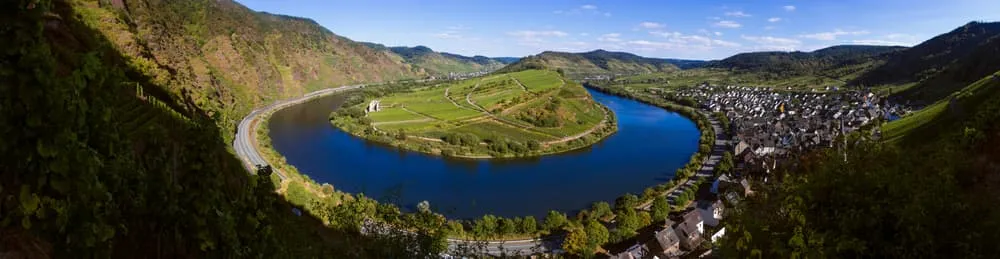 2. Moselsteig Wine and Castles: From Neef to Cochem