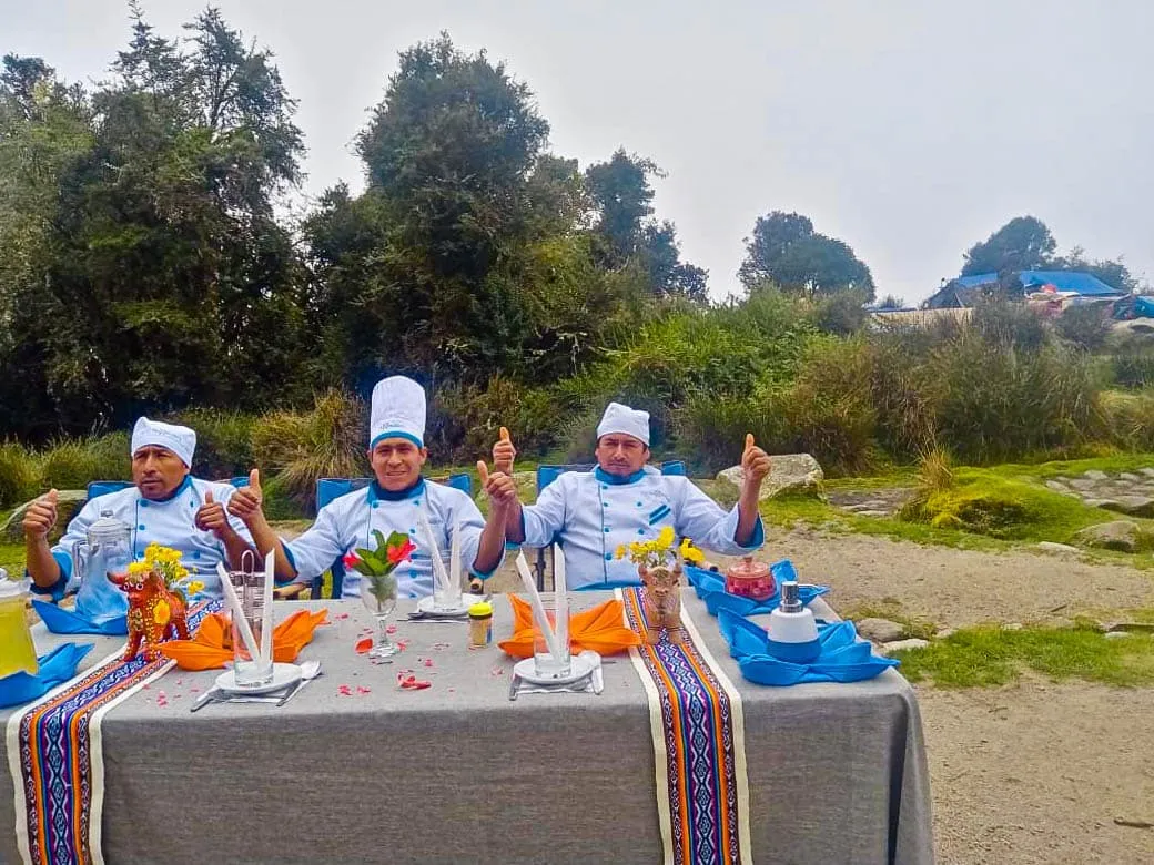 Excursion d'une journée à Rainbow Mountain et Red Valley 5