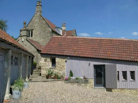 Hill Farm (Cold Ashton)