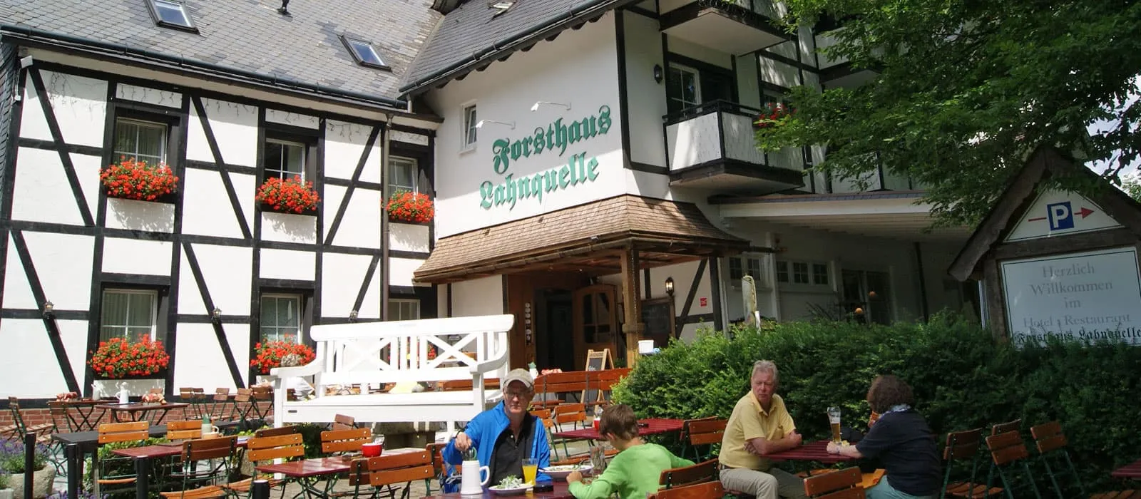 Hotel - Restaurant - Café Forsthaus Lahnquelle (Lahnhof / Netphen)