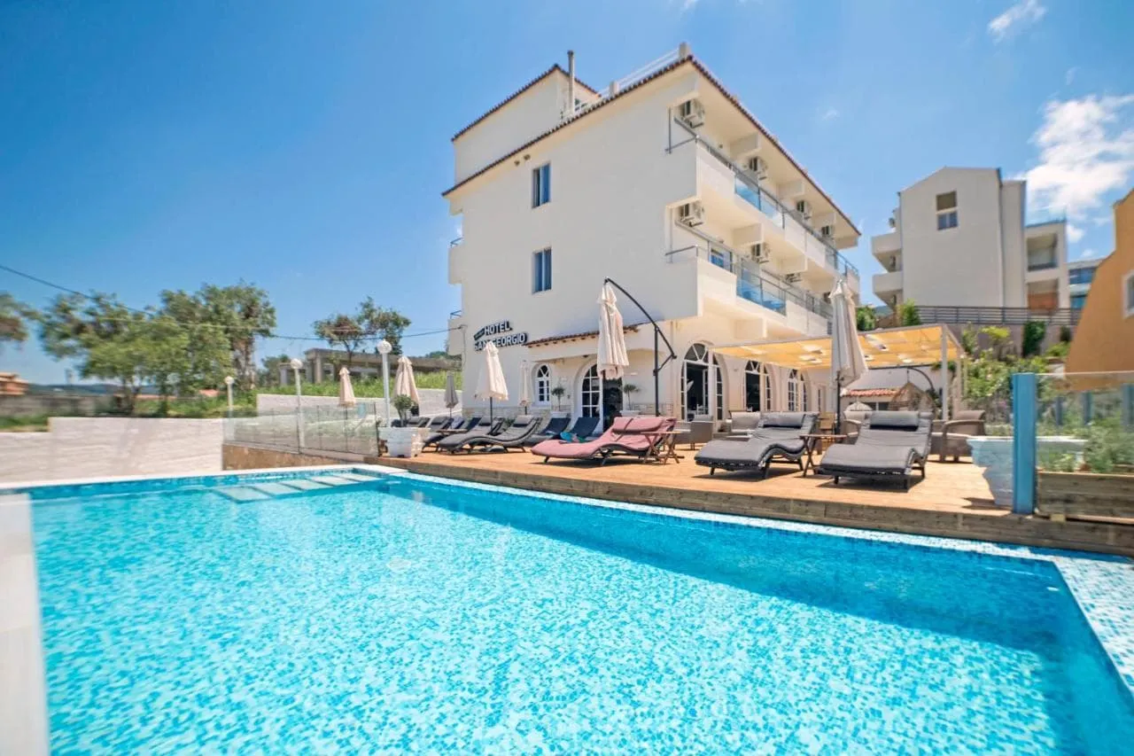 Hotel San Georgio Boutique (Agios Georgios Pagoi)