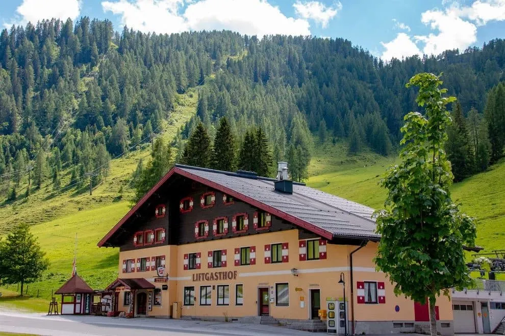 Liftgasthof Apartments (Zauchensee)