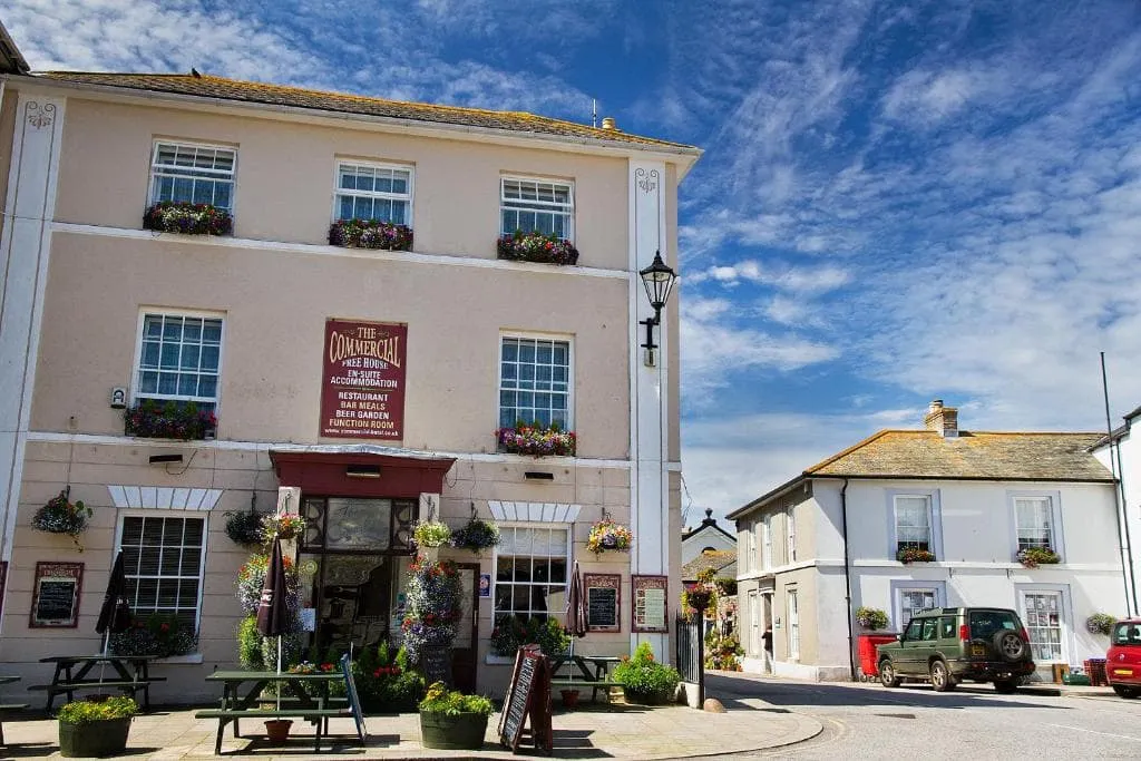 The Commercial (St. Just)