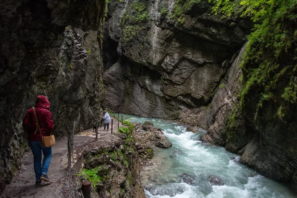 Wędrówka odkrywcy wąwozem Partnach 4